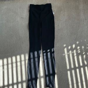 Lululemon base pace HR tight 28” *fleece leggings